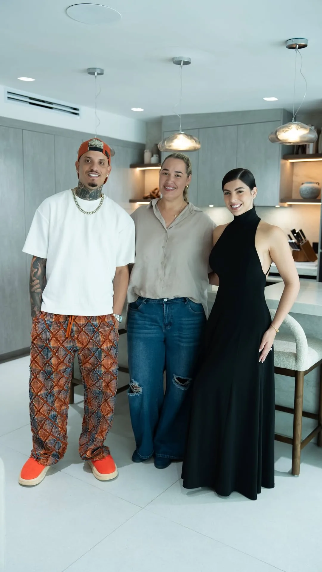 ¿Que es lo que mas te gusta de esta cocina? 🥰 Gracias @onielbebeshito y @rachelarderi por la confianza.