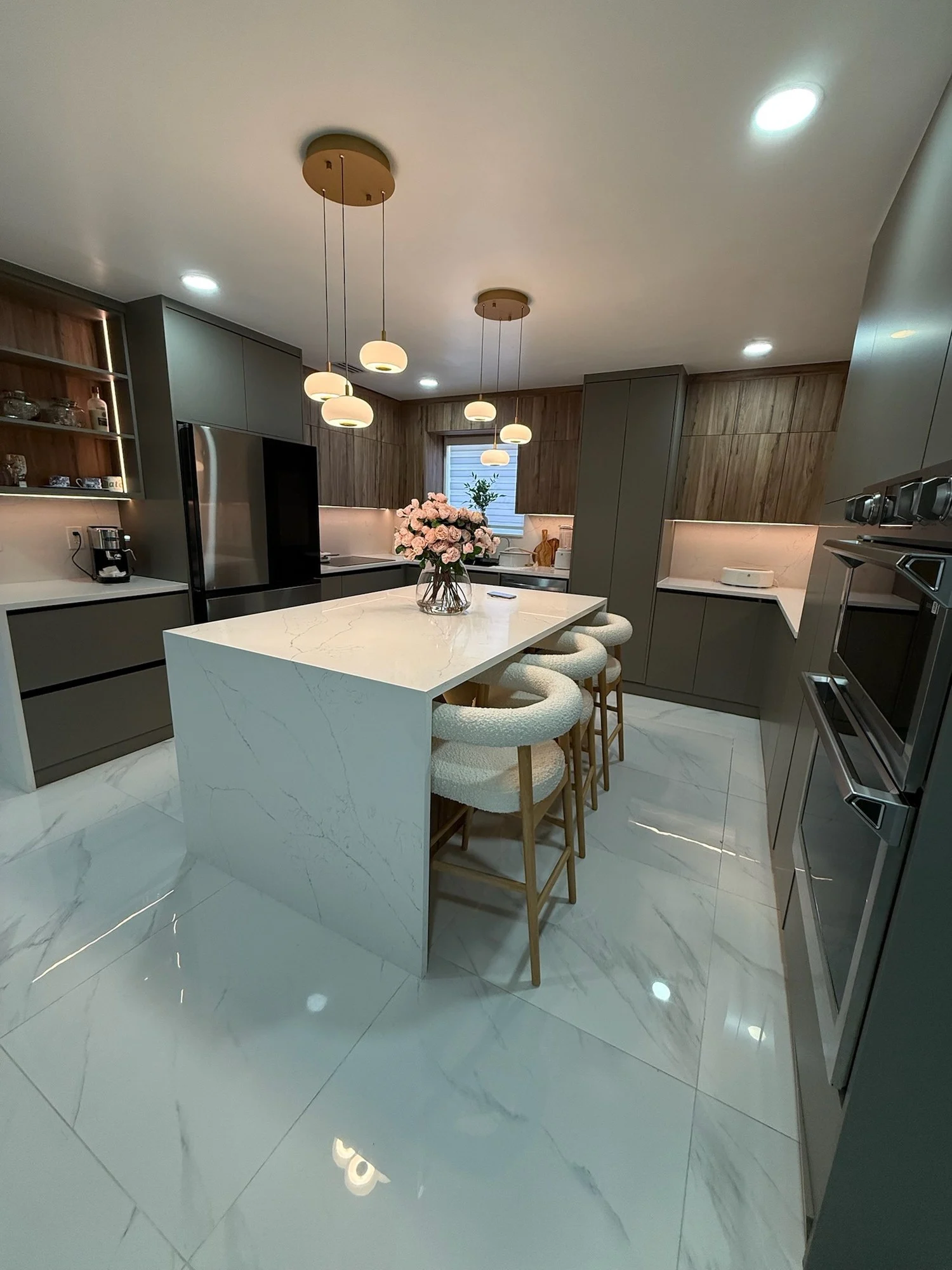 cocina a la medida fabricado e instalado por Closet Detail en Fort Lauderdale, Florida